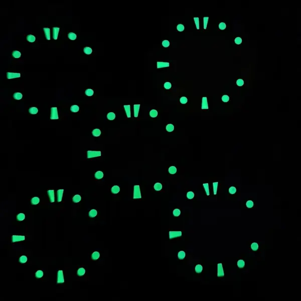 28.5mm Green Luminous Watch Dial for NH35/NH36 - Image 4