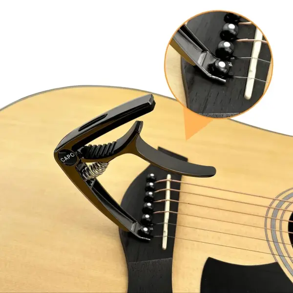 3 in 1 Zinc Alloy Guitar Capo and Plectrum - Image 4