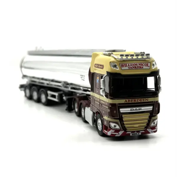 1:76 Scale Diecast Alloy Tank Truck Model - Image 3