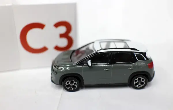 C3 Aircross 2021 Diecast Model 1/64 Scale - Image 5