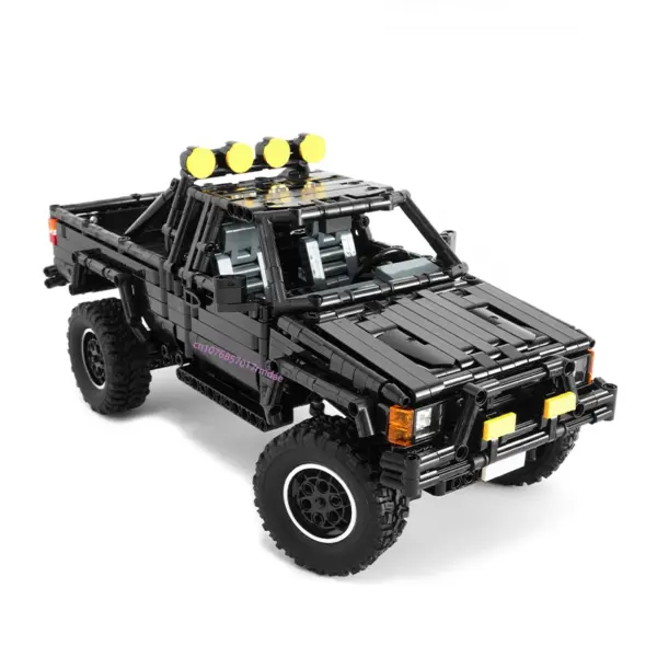 1472pcs MOC Back to the Future Pickup Model - Image 4