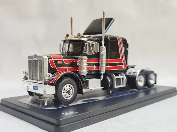 1973 Peterbilt 359 Truck Diecast Model 1:43 - Image 4