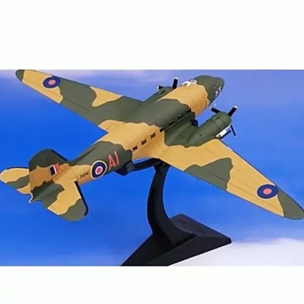 1:72 Scale C-47 Transport Aircraft Model - Image 4