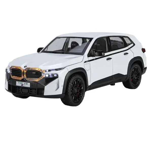 1:24 BMW XM Diecast Car Model with Lights - Image 6