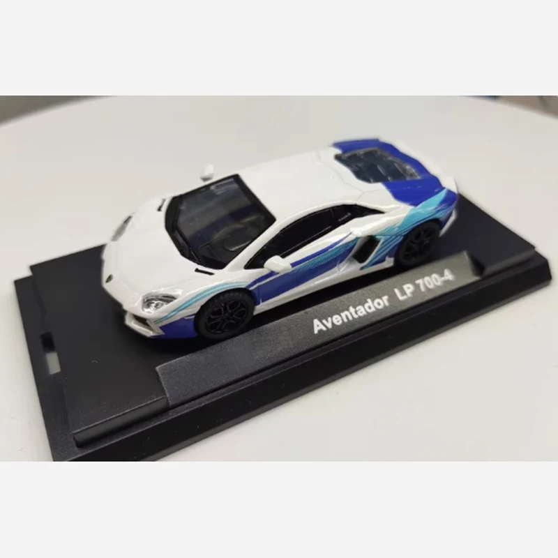 Diecast 1:64 Scale Aventaor LP700-4 Model Car 5 Diecast 1:64 Scale Aventaor LP700-4 Model Car - Image 5