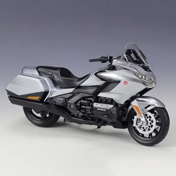 1:12 Scale Honda 2020 Gold Wing Model Motorcycle - Image 6