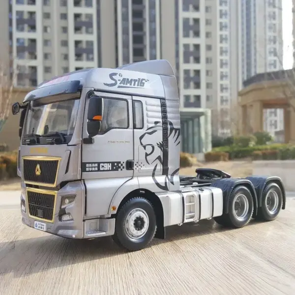 1:24 Scale Shandeka C9H Truck Model - Image 2