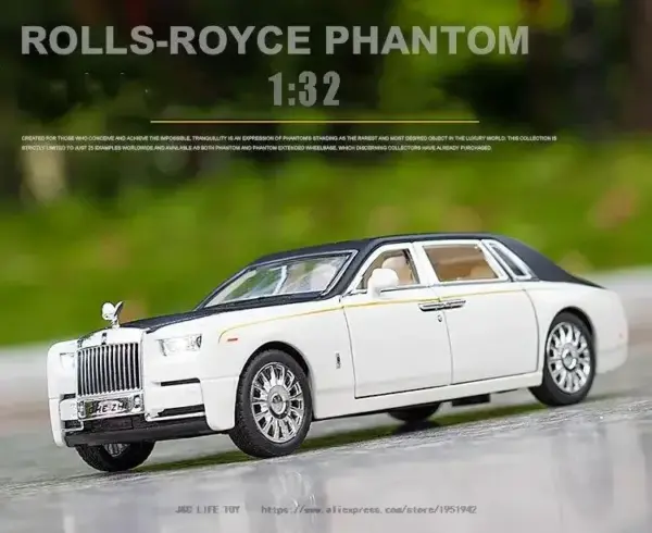 1:32 Rolls-Royce Phantom Diecast Model Car