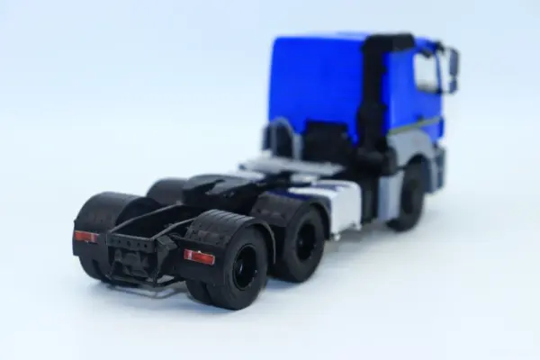 KAMAZ 65206 Tractor Diecast Model 1/43 Scale - Image 3