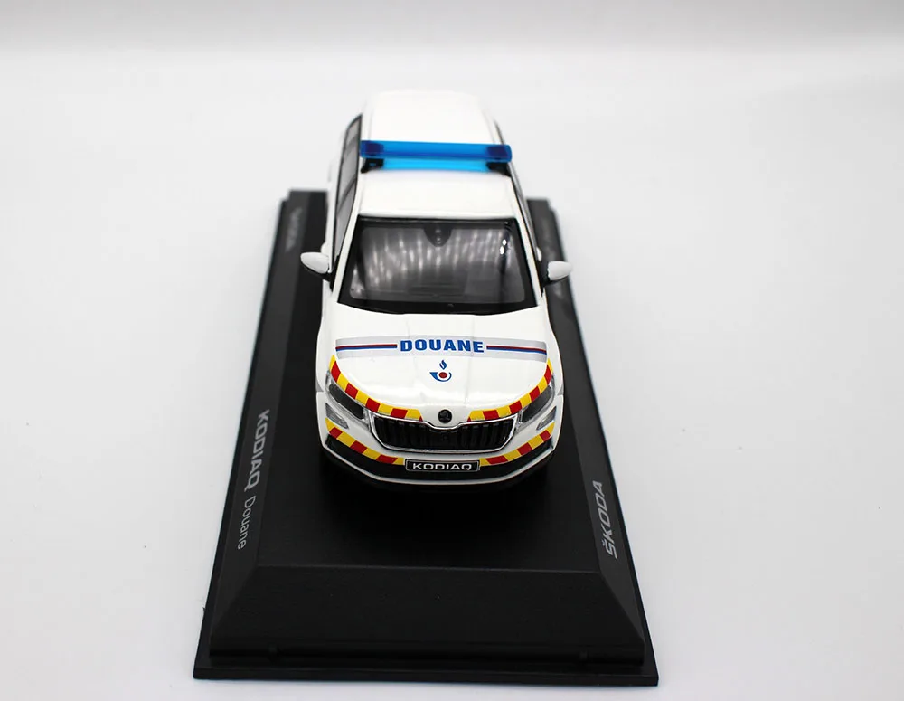 Škoda Kodiaq Douane Diecast Model 1:43 Scale 3 Škoda Kodiaq Douane Diecast Model 1:43 Scale - Image 3