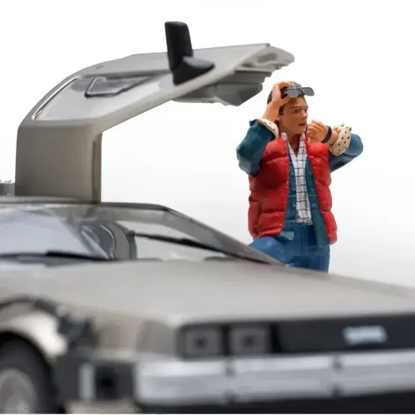 1:18 Scale DeLorean Time Machine Model DMC-12 - Image 5