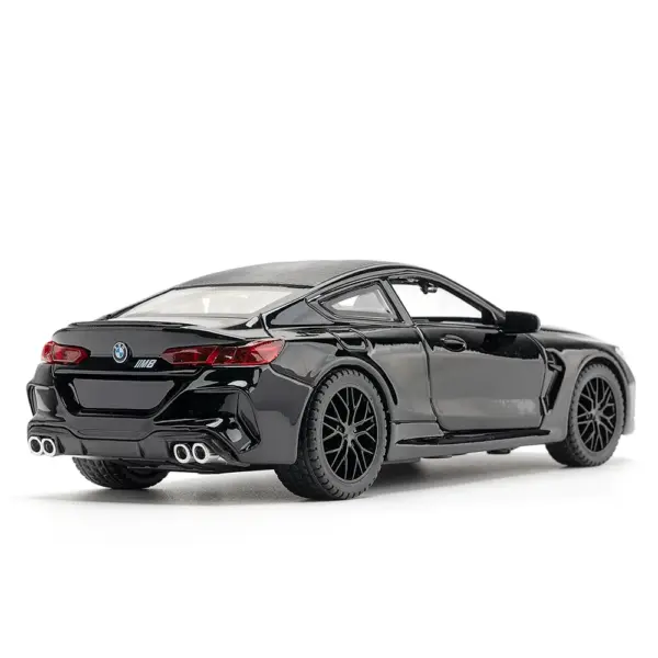 1:32 Scale M8 Alloy Car Model with Sound - Image 2