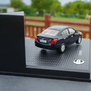 Nissan Sunny 1:43 Diecast Model Car 10 S5428f8c6cd374014a504b7dfed5f9018C