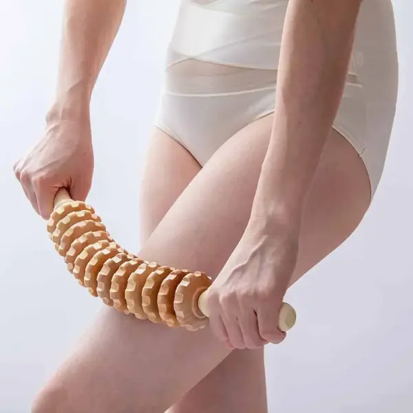 Wooden Massage Roller for Cellulite Relief - Image 3