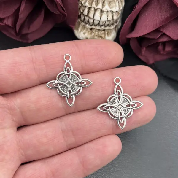10pcs Silver Celtic Knot Charms Pendants - Image 3