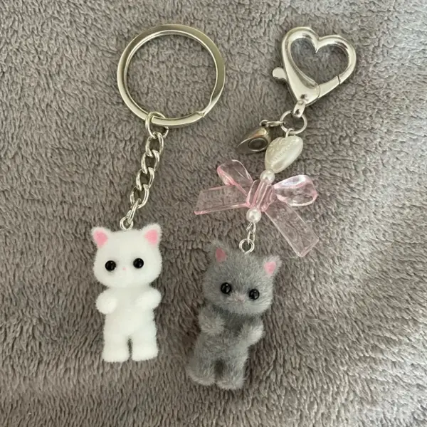 Cute Kitty Cat Heart Bow Keychain - Image 5