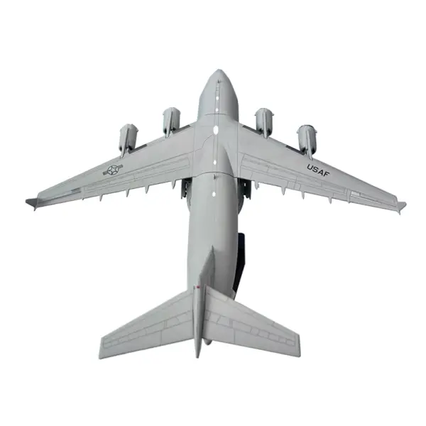 1:200 Scale US C-17 Globemaster III Model - Image 4