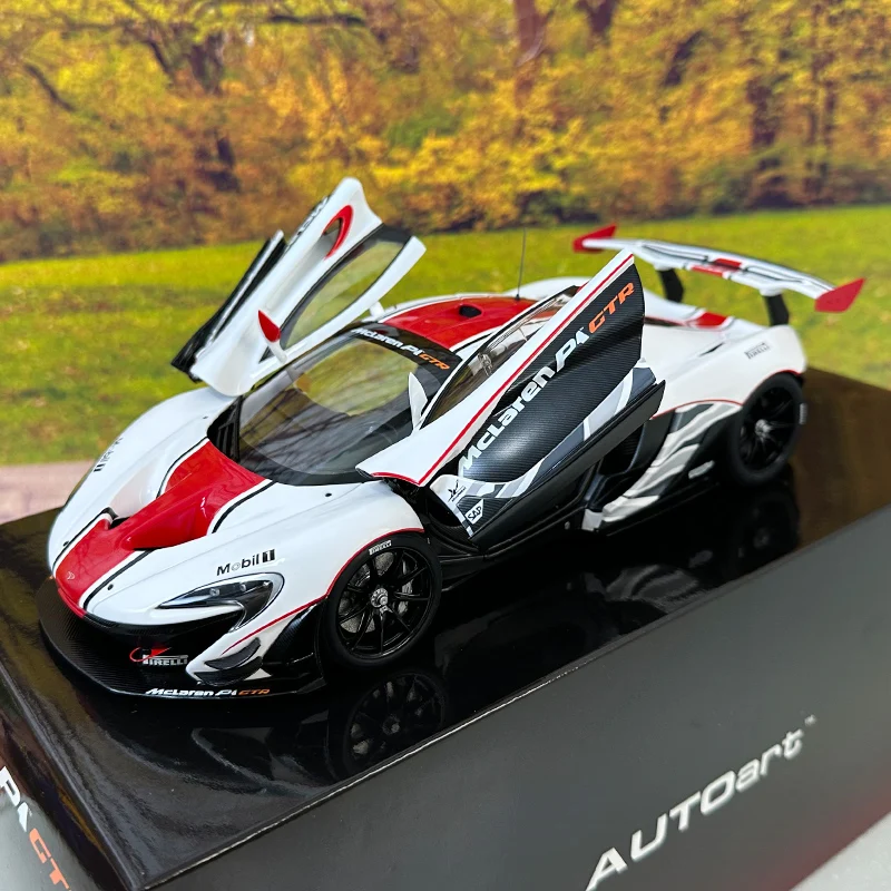 AUTOART 1/18 McLaren P1 GTR Car Model 2 AUTOART 1/18 McLaren P1 GTR Car Model - Image 2