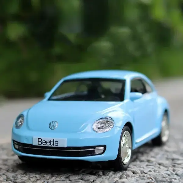 Volkswagen Beetle 1:36 Diecast Model Car - Image 2