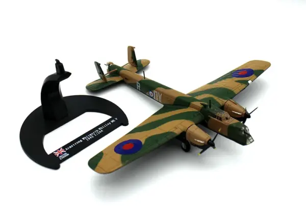 1/144 Armstrong Whitworth Whitley MK V Model - Image 6