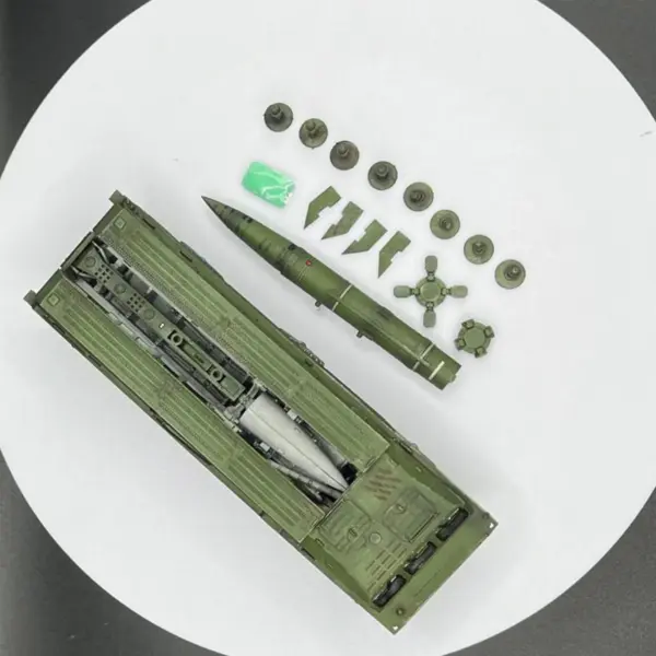 1:72 SS-21 Tactical Missile Model Collectible - Image 6