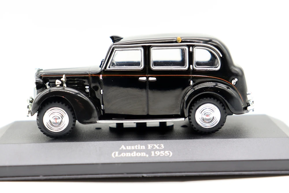 1955 Austin FX3 London Taxi Diecast Model 6 1955 Austin FX3 London Taxi Diecast Model - Image 6