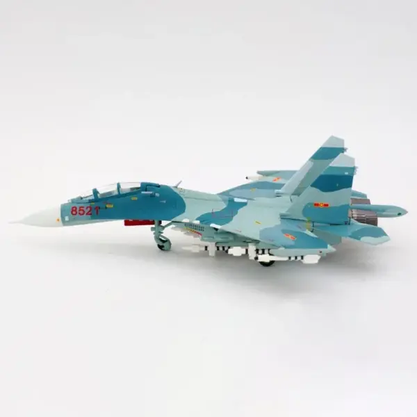 Diecast 1:200 Scale SU-27 Fighter Model - Image 4