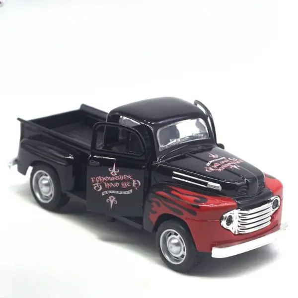 1:32 Alloy Cartoon Bus Pull Back Toy Car - Image 7