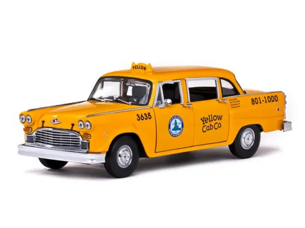 1:18 Scale 1981 New York Taxi Car Model - Image 7