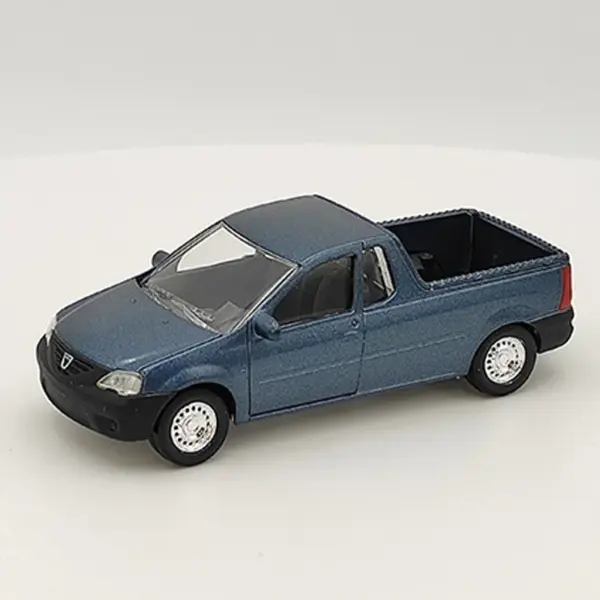 Diecast Alloy Logan Pickup Truck Model Car - Image 6