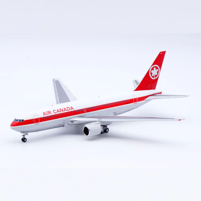 Air Canada Boeing B767-200 Diecast Model 1:200 5 Air Canada Boeing B767-200 Diecast Model 1:200 - Image 5