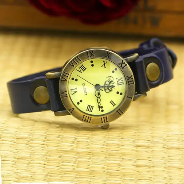 Vintage Cow Leather Strap Watch for Women - Image 5