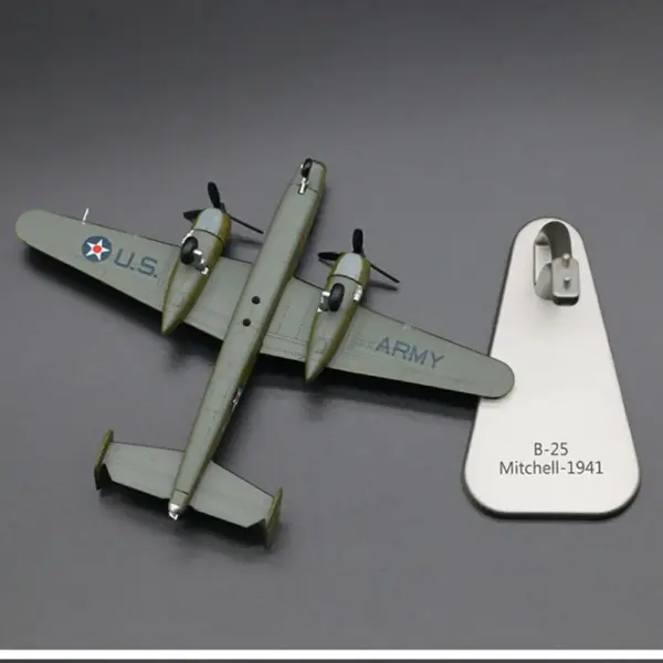 B25 Mitchell Bomber Alloy Model 1/200 Scale - Image 4