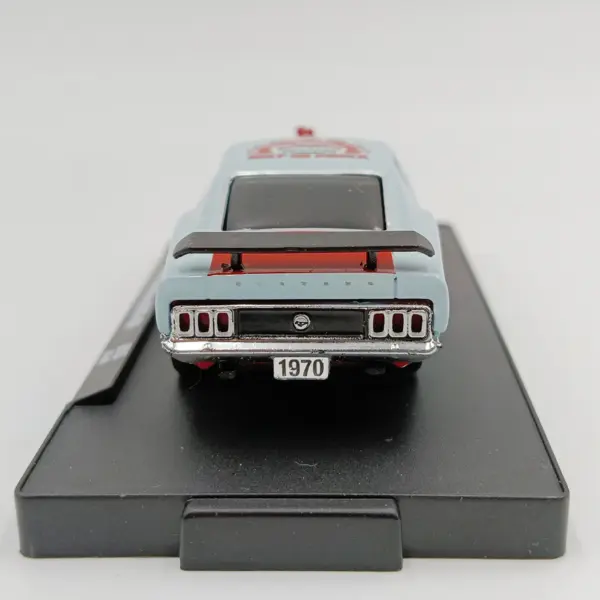 1970 Ford Mustang BOSS 429 Diecast Model 1:64 - Image 4