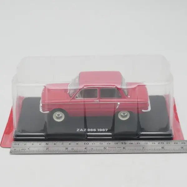 Diecast Alloy ZAZ 966 1:24 Model Car - Image 6