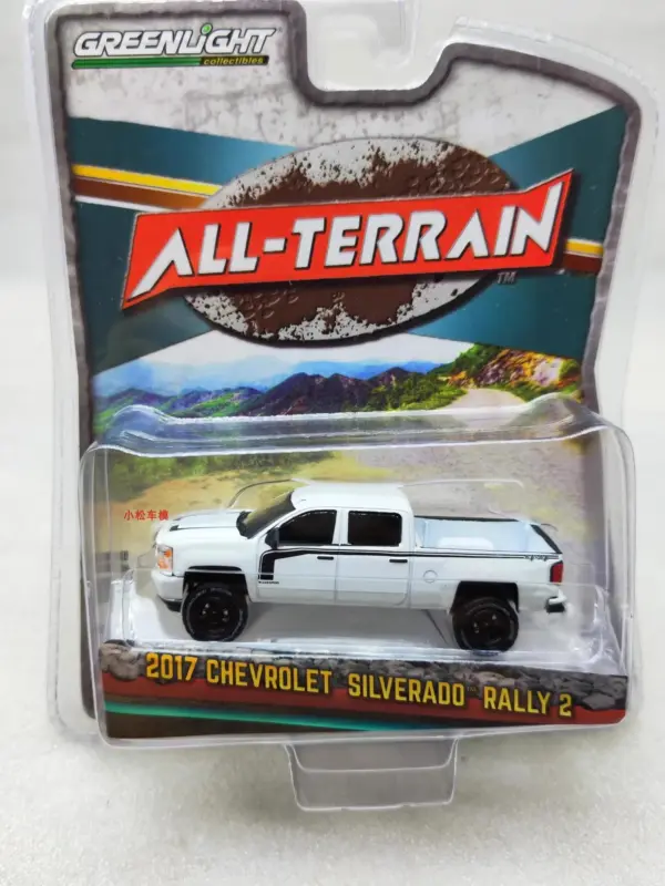 1:64 Chevrolet Silverado Rally 2 Diecast Model