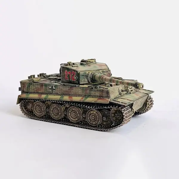 1:72 Scale Wittmann's Tiger Tank Model - Image 5