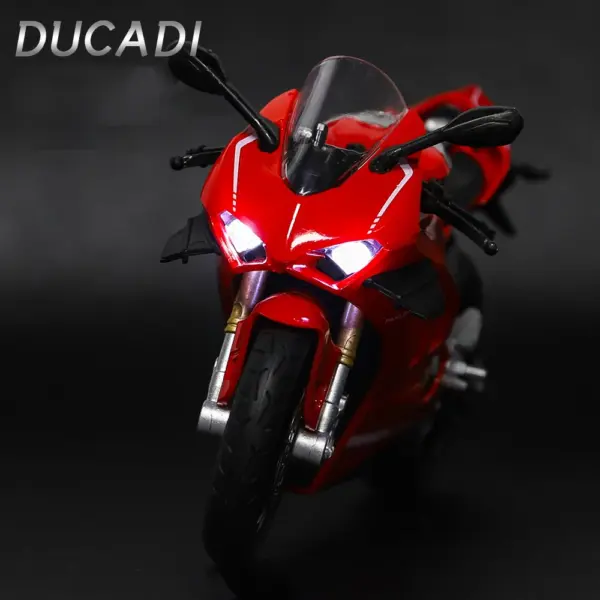1:12 Scale Red Ducati V4S Diecast Motorcycle - Image 2