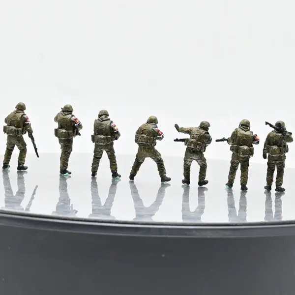 1:72 Scale Russian Gendarmerie Soldier Set - Image 2