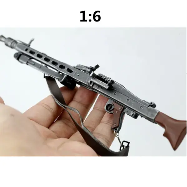 1:6 Scale MG42 Model Machine Gun Accessory - Image 3