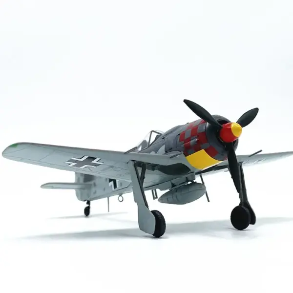 1:72 Scale FW190 A-6 Diecast Aircraft Model - Image 3