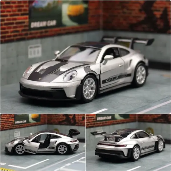1:36 Porsche 911 GT3 RS Diecast Car Model - Image 11