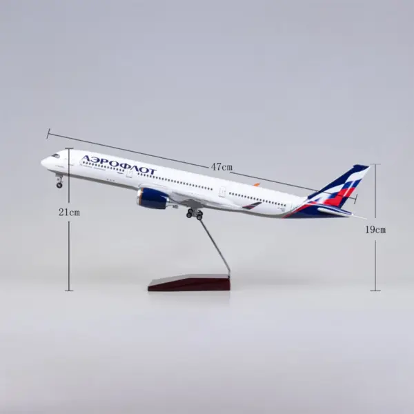 Airbus A350 Aeroflot Model 47CM Resin Plane - Image 3