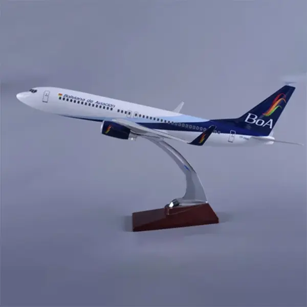 1:172 Scale Diecast B737 Model Airplane - Image 6