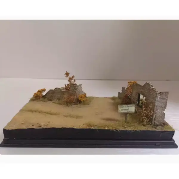 1:72 Scale Resin Plastic Scene Platform - Image 9