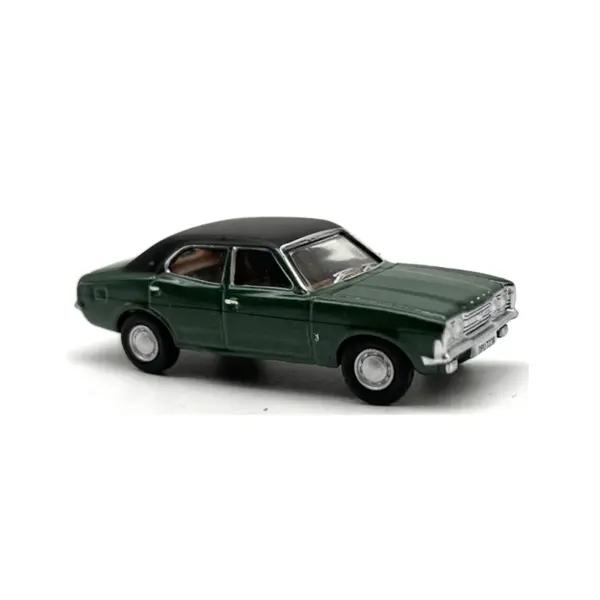 1:76 Scale Diecast Ford Cortina MKIII Model - Image 5