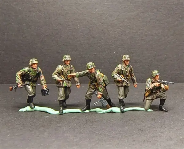 1/72 Scale 5 Resin German Soldier Figures - Image 8