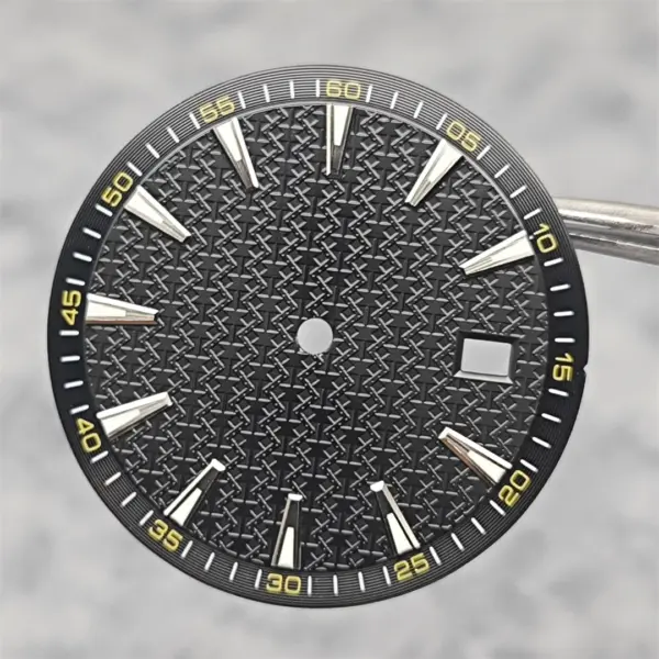 33.5mm Green Luminous Watch Dial for NH35/NH36 - Image 11