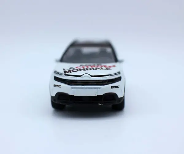 1/64 Scale Citroen C5 Aircross Diecast Model - Image 4