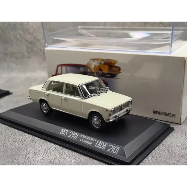 1/43 Scale Alloy LADA BA3 2101 Model Car - Image 4